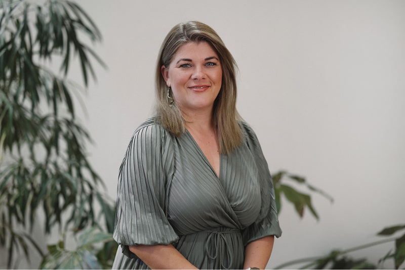 Über Uns 36 May Claudia websize min ecomtax